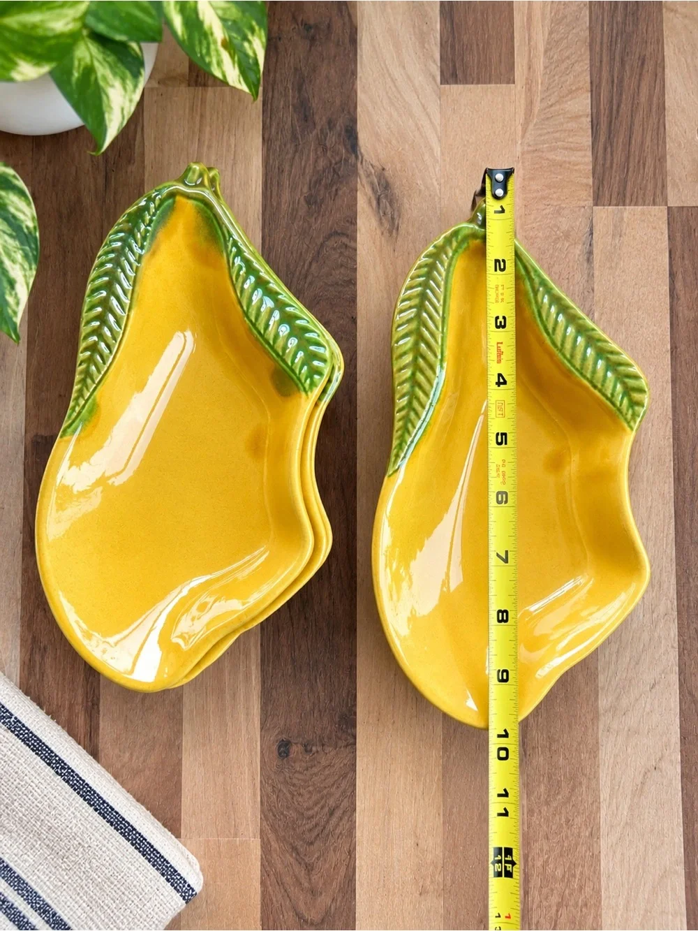 Vintage MCM Lemon Shaped Nesting Dishes Set of 4 Yellow Green Leaf USA Pottery